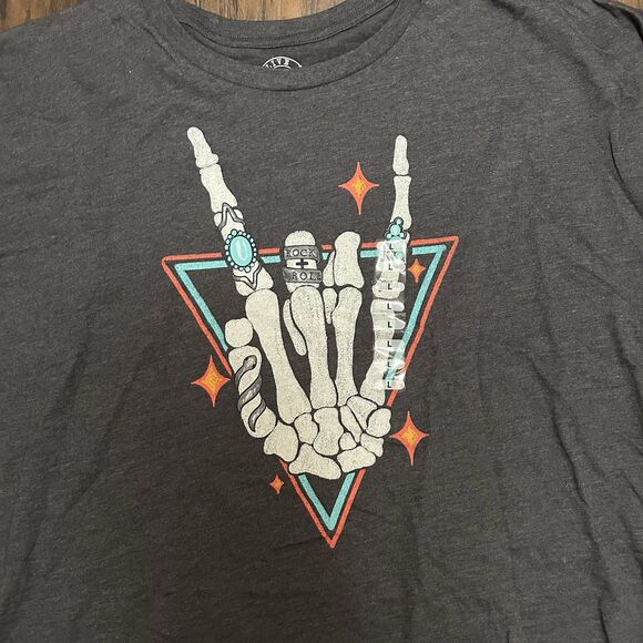 Live Outside The Limits Rock N Roll Skeleton Hand Women’s Large NWOT - Picture 2 of 6